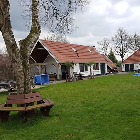 B&B Op De Sing-Sang Jonkersland エクステリア 写真